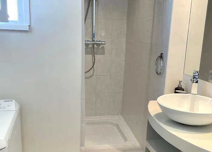 #dd L'ecrin Ile Verte Balcony דירה *